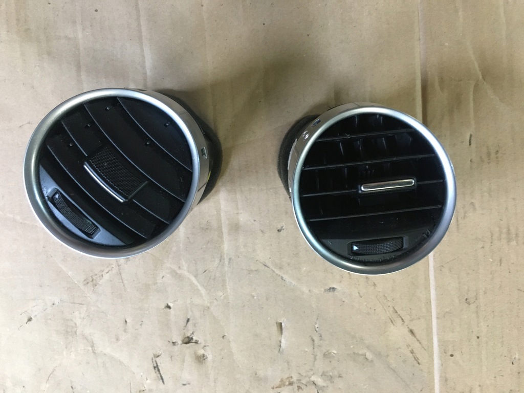 фото №5, Решётки обдув средний панели seat exeo 3r0820951