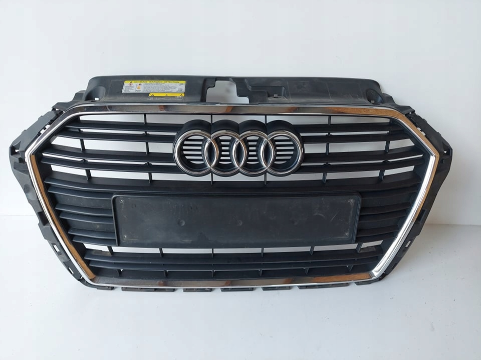 фото №1, Audi a3 8v lift 16- решітка радіатора решітка радіатора бампера