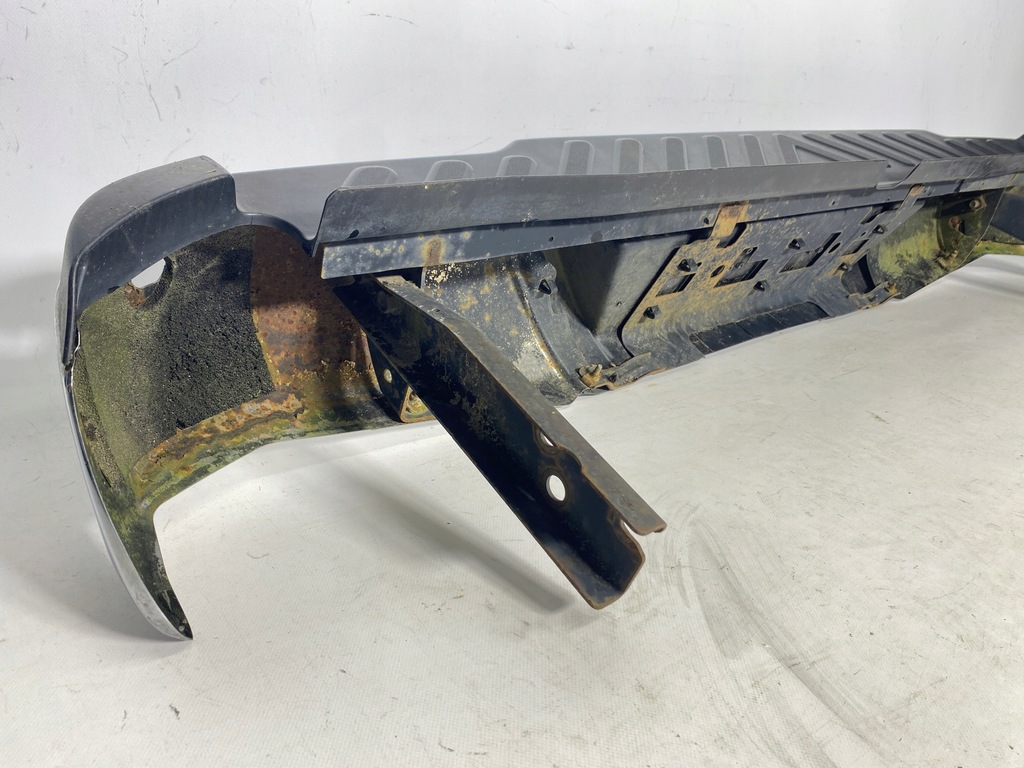 фото №16, Nissan navara 2.3 d23 np300 бампер задняя pdc kompletny