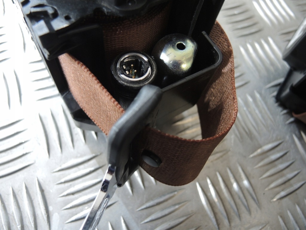 фото №5, Pas ремені безпеки задня bmw g11 g12 tartufo комплект