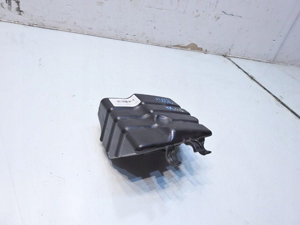 фото №6, Резонатор воздуха audi a6 c6 3.2 fsi 1001466s01