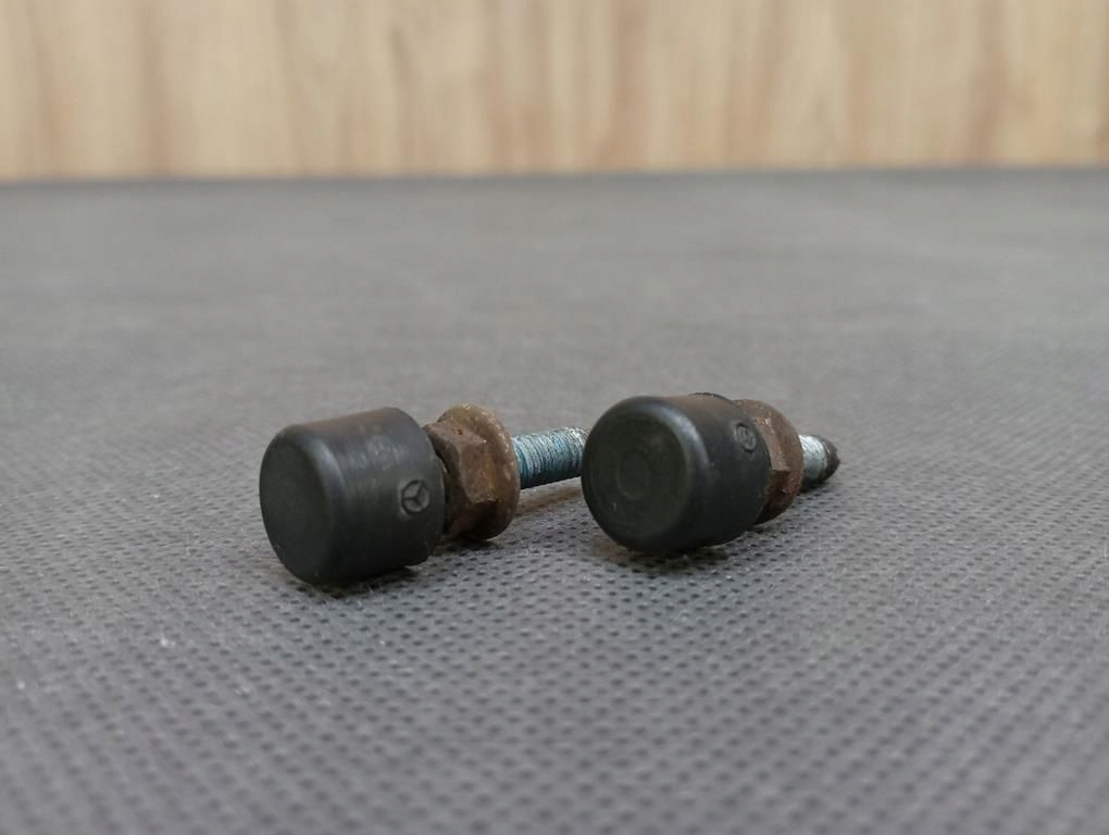 фото №1, Mercedes slk r171 відбійник відбійники обмежувачі регулювання капот комплект a201988