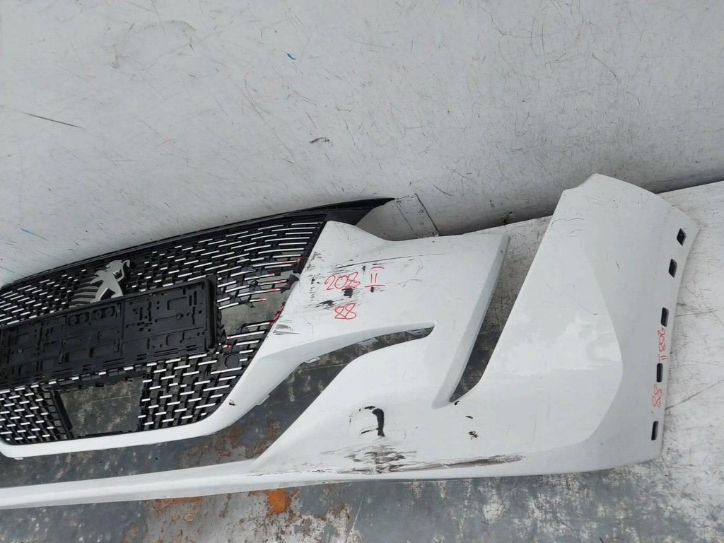 фото №13, Peugeot 208 бампер передній перед