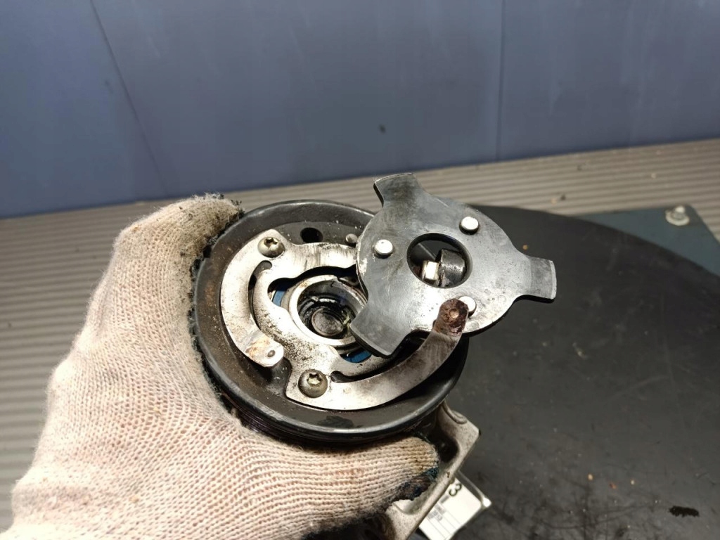 фото №6, Audi a3 8p 1.6 tdi cay компрессор кондиционера 1k0820808b