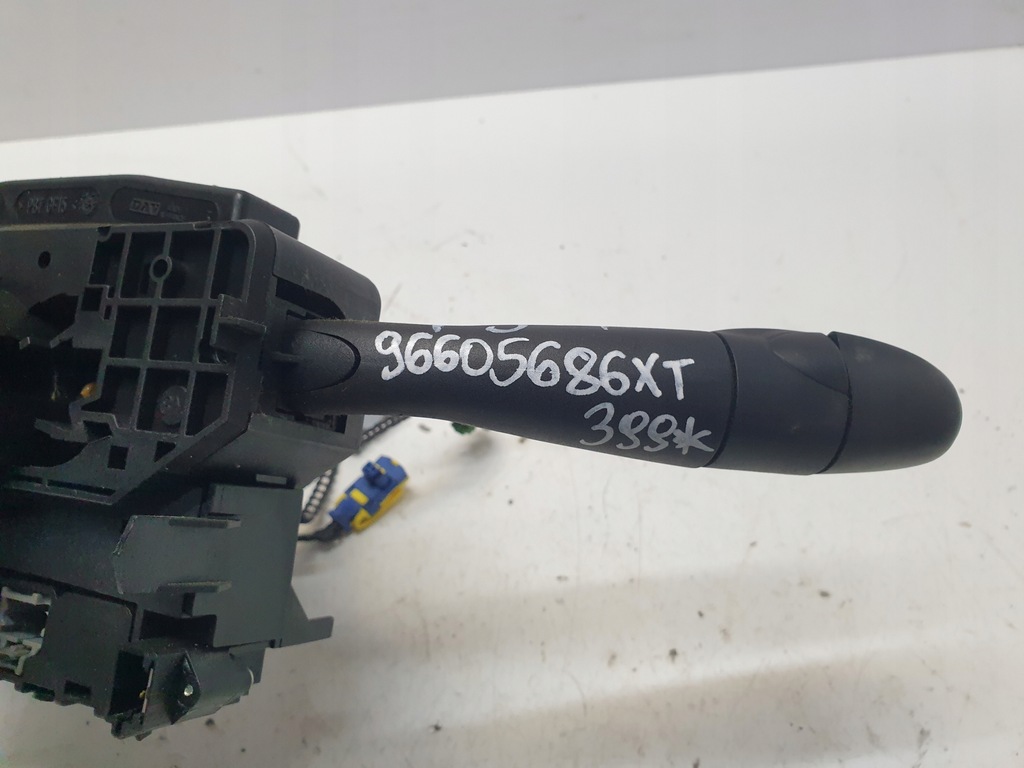 фото №8, Переключатель комбинированный переключатели peugeot 307 96605686xt