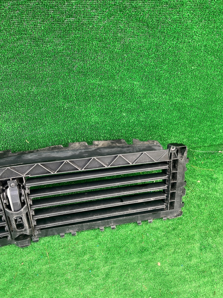 фото №10, Pas передний жалюзи mercedes a klasa w177 a1778850103