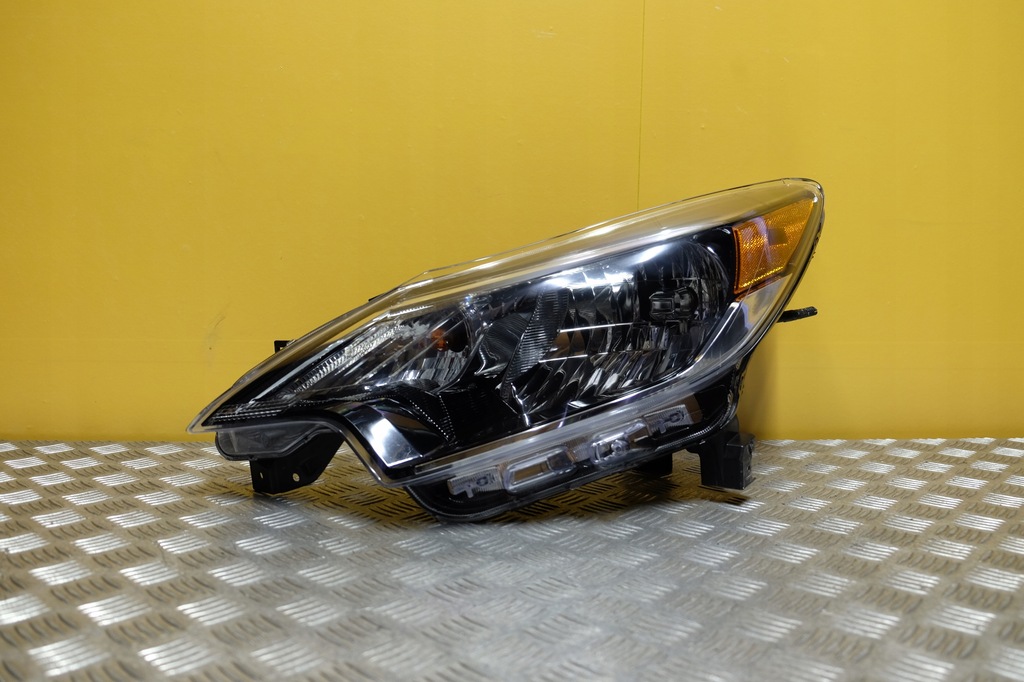фото №1, Nissan note versa lift 2016- фара лампа звичайна l usa
