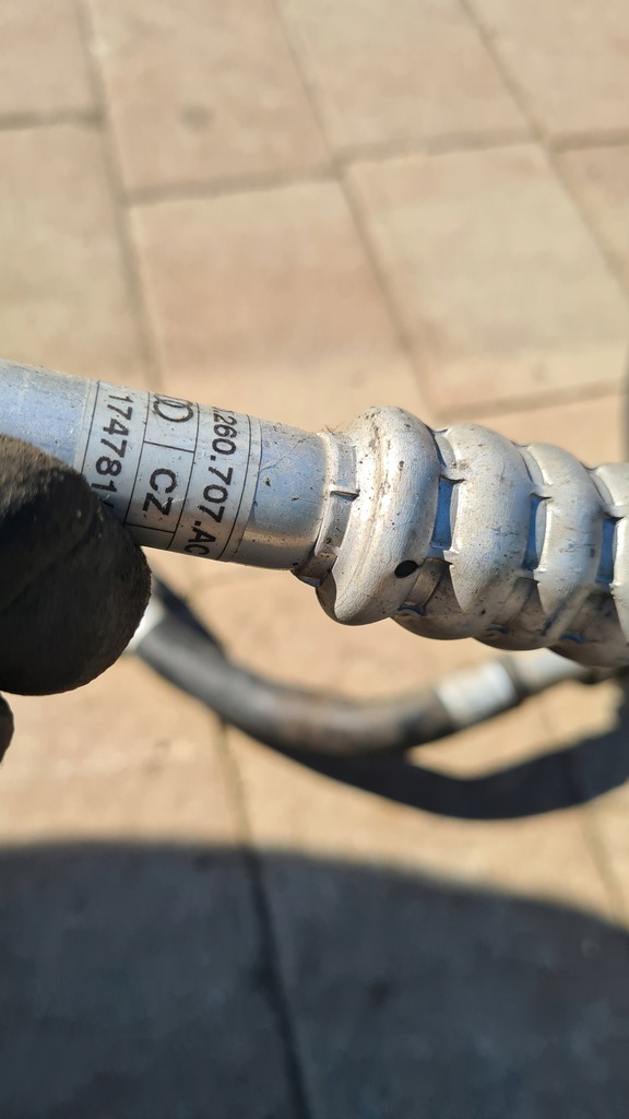 фото №10, Audi q5 8r 08-12r шланг трубка кондиционера 8r0260710j 8r0260367