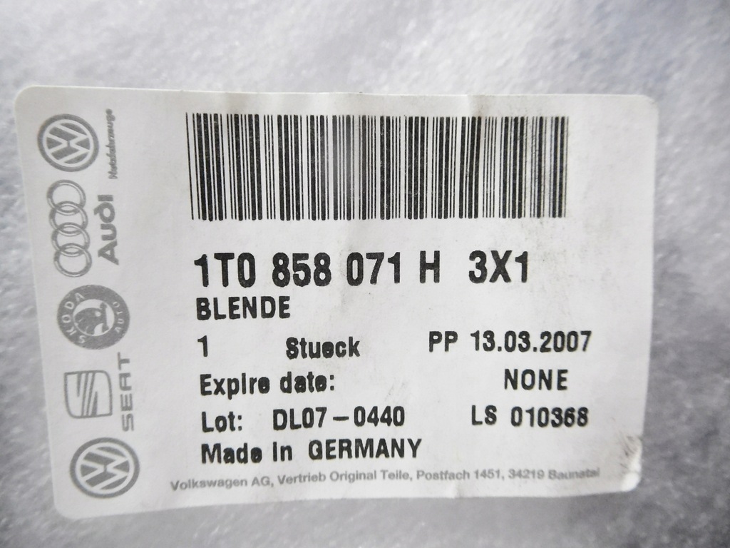 фото №8, Рамка радіо volkswagen touran i 2006 оригінальний номер 1t0858071