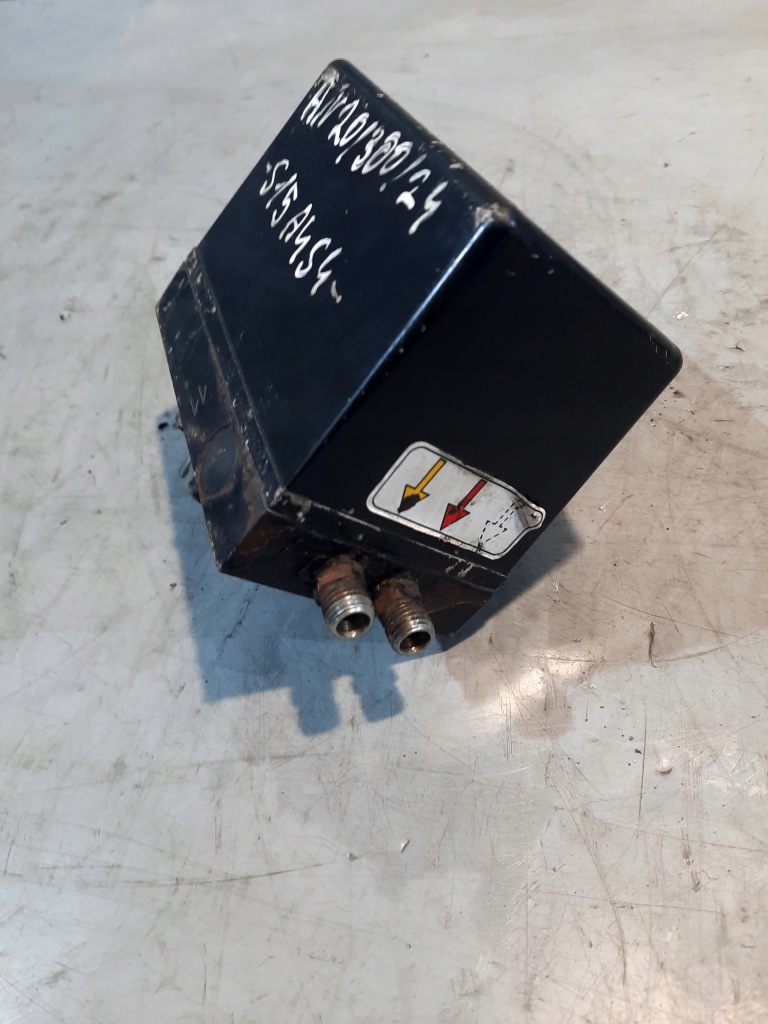 Renault premium 07r помпа підйому кабіни 82053294 Ціна