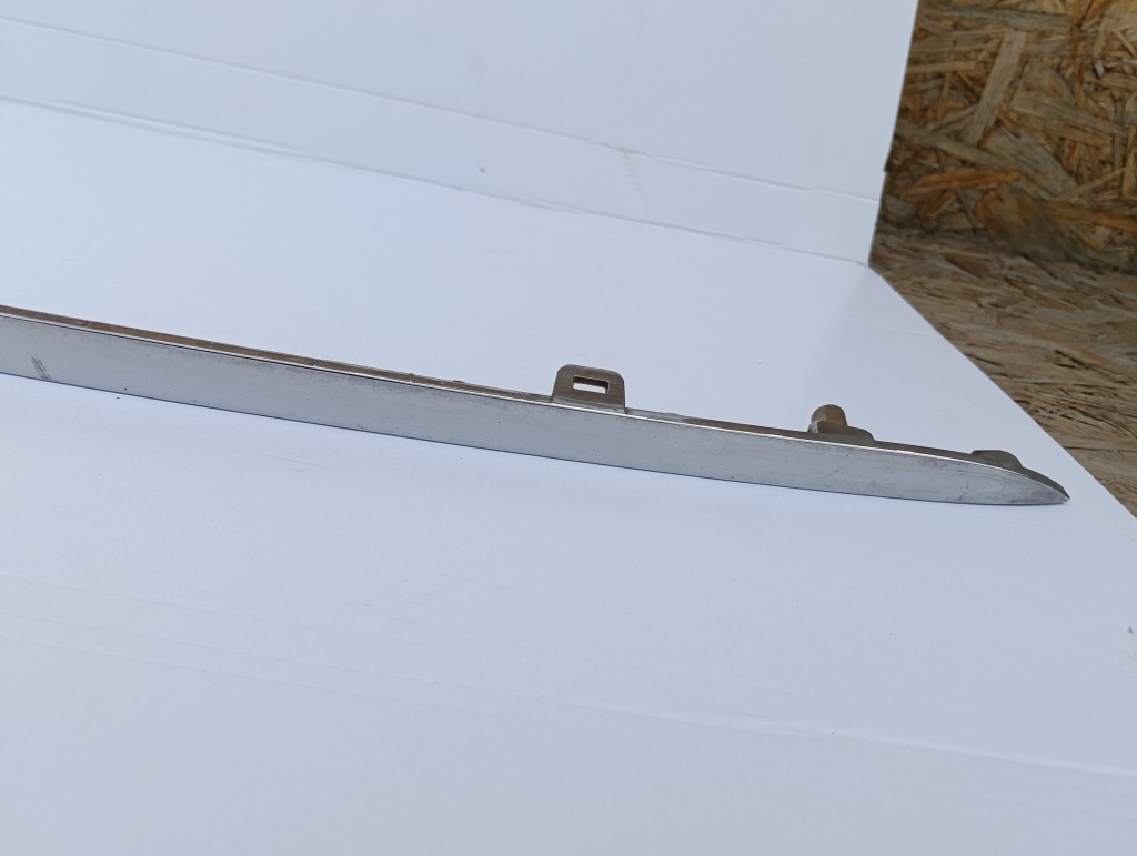 Молдинг хром бампера задня 850700129r renault clio v Доставка