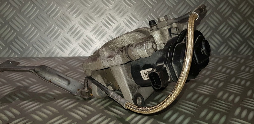 фото №11, Jaguar xj x351 lift супорт гальмівний лівий задня моторчик електричний 18r