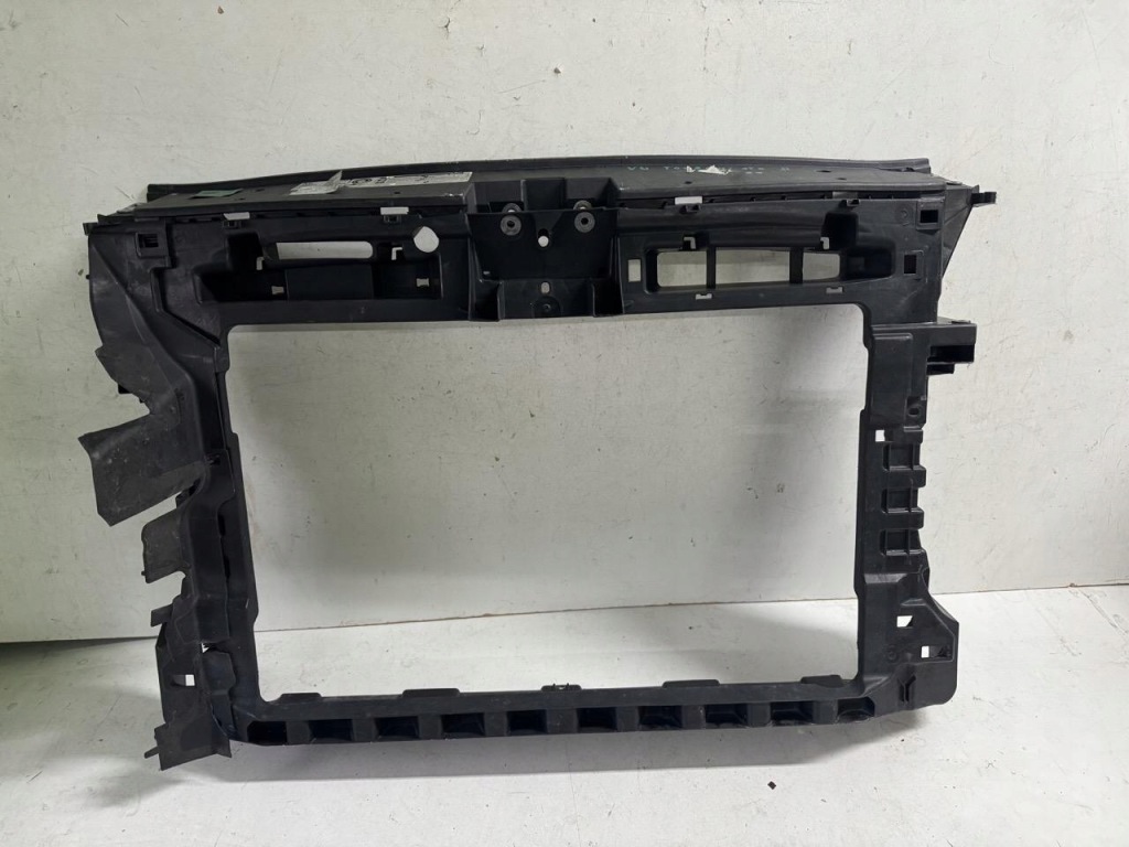 фото №1, Pas передній vw touran 1t ii 10-16