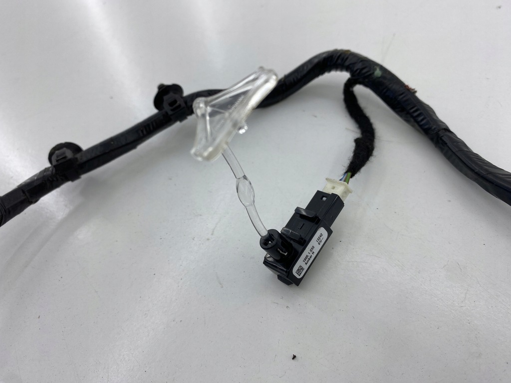 фото №9, Електропроводка джгут підлокітник usb прикурювач port ford focus mk3 комплект