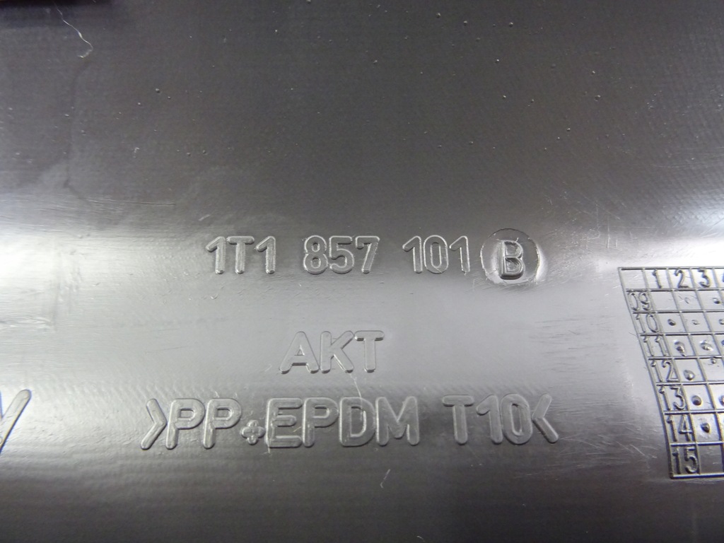 фото №13, Vw touran lift 1.6 tdi бардачок полка пассажира 1t1857101b 1t1857097j