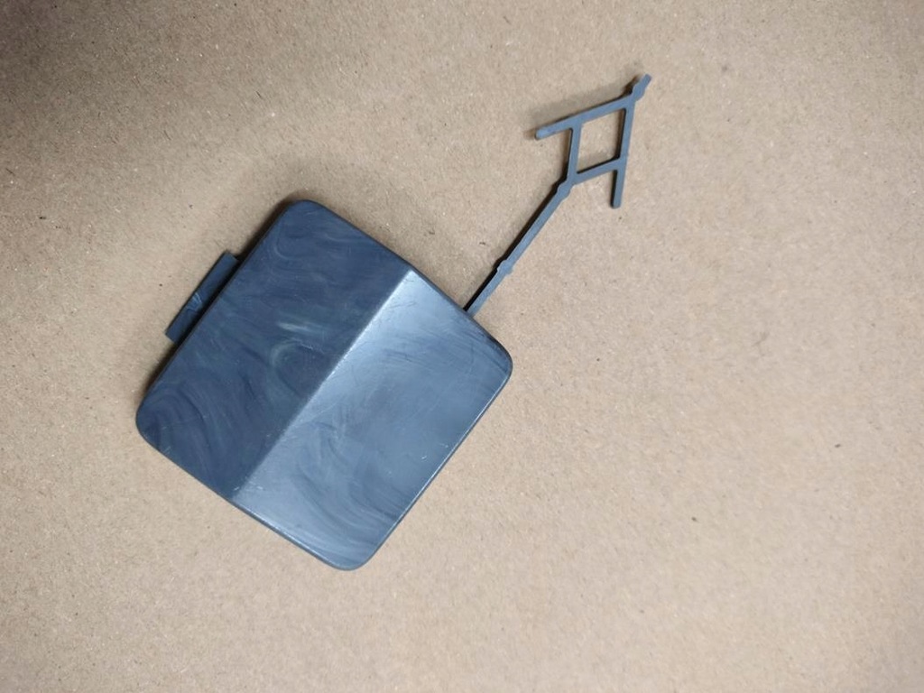 фото №1, Skoda scala заглушка фаркоп бампера задня оригінальний номер nowa