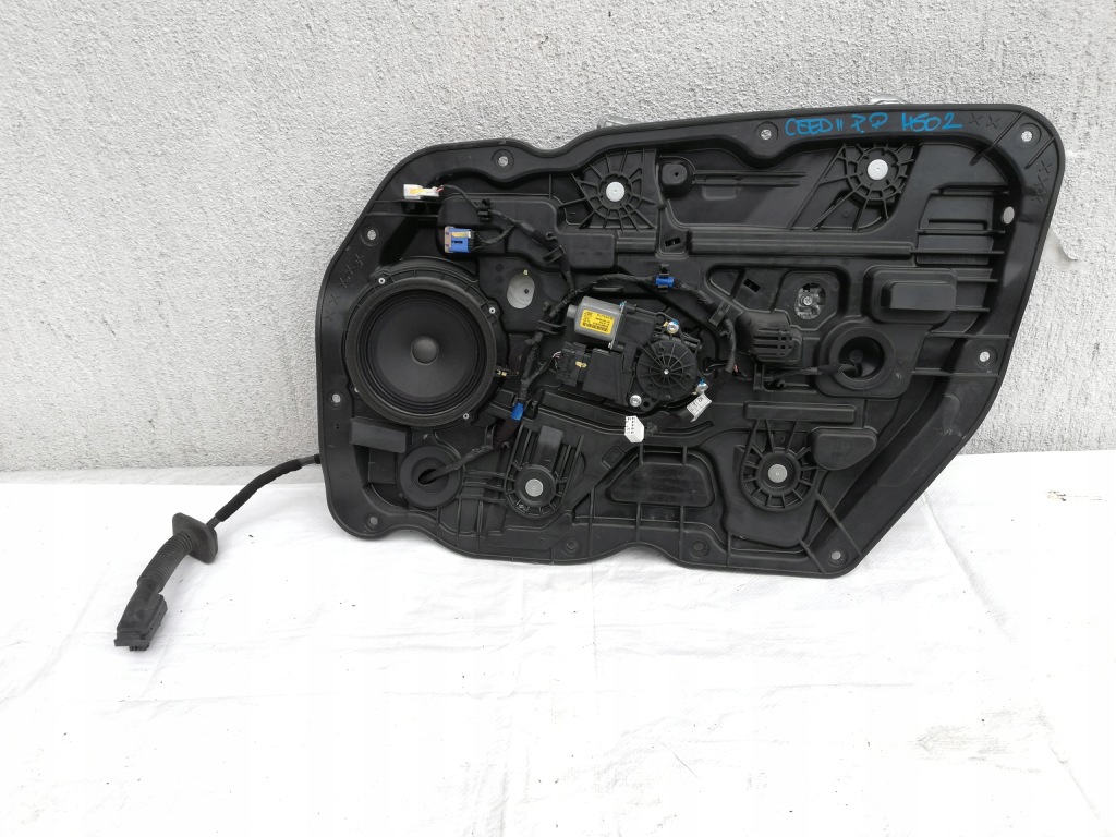 фото №1, Подъемник стекло правый перед kia ceed ii 12-16 eu