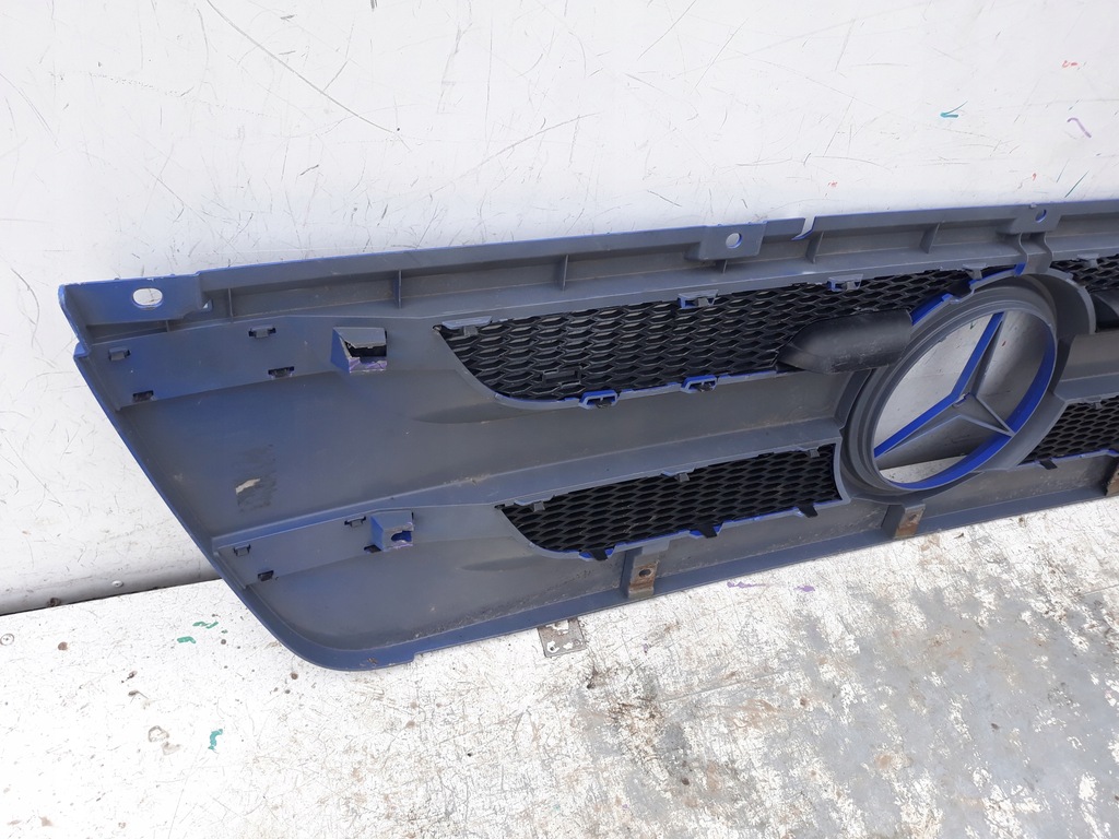 фото №5, Mercedes actros mp3 943 lgrill решётка радиатора