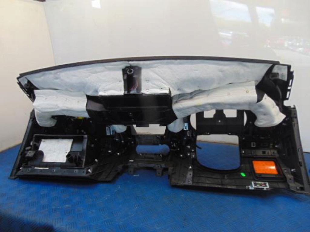 фото №7, Hyundai ix35 приборная панель приборная