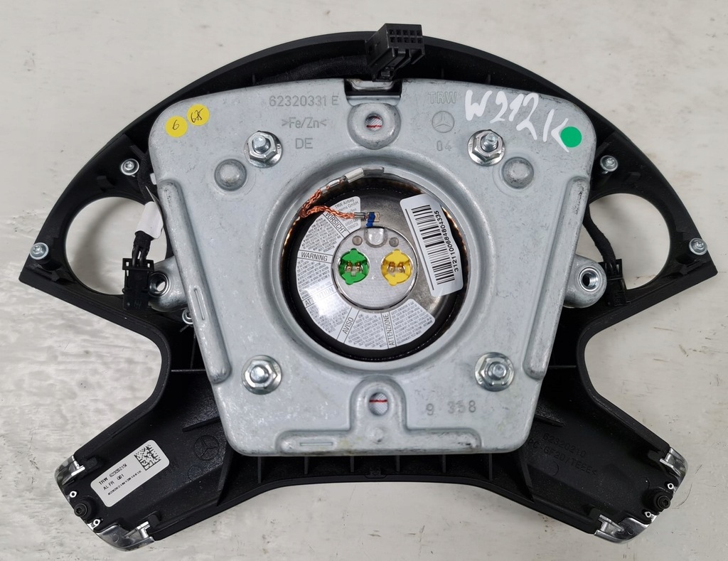 фото №6, Приборная панель консоль подушки безопасности ремни mercedes w212 комплект