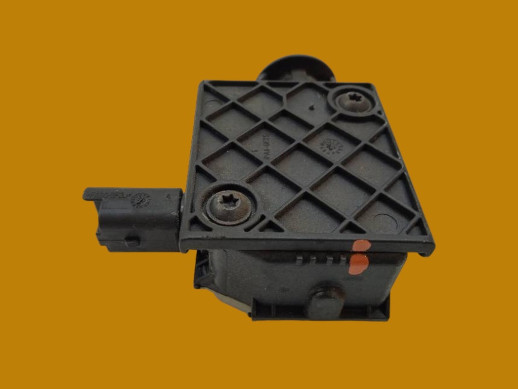 фото №5, Привод крышка заливной топлива 9658236780 citroen ds5 i 2011-