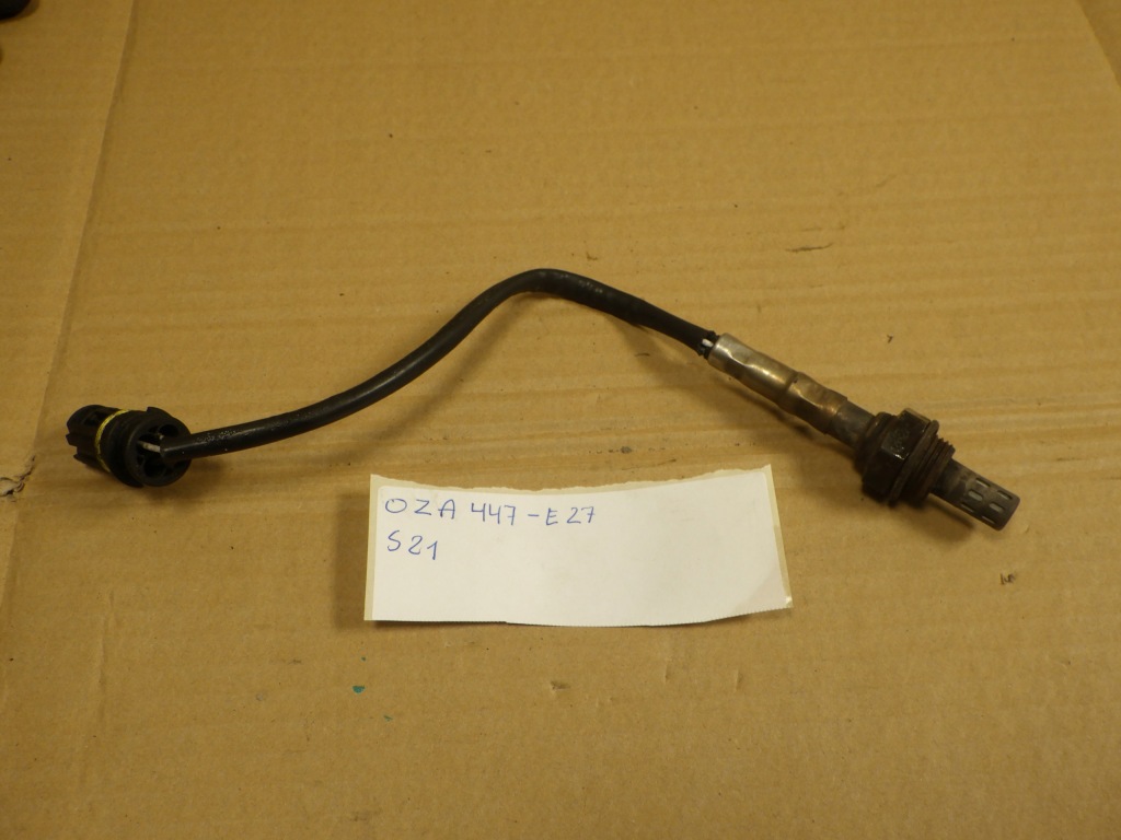 фото №1, A4 b5 датчик лямбда-зонд 0za447e27