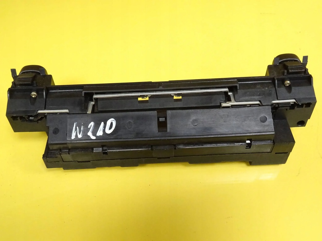 фото №6, Переключатель подогрев сиденье mercedes-benz e w210 2108200151 nr176