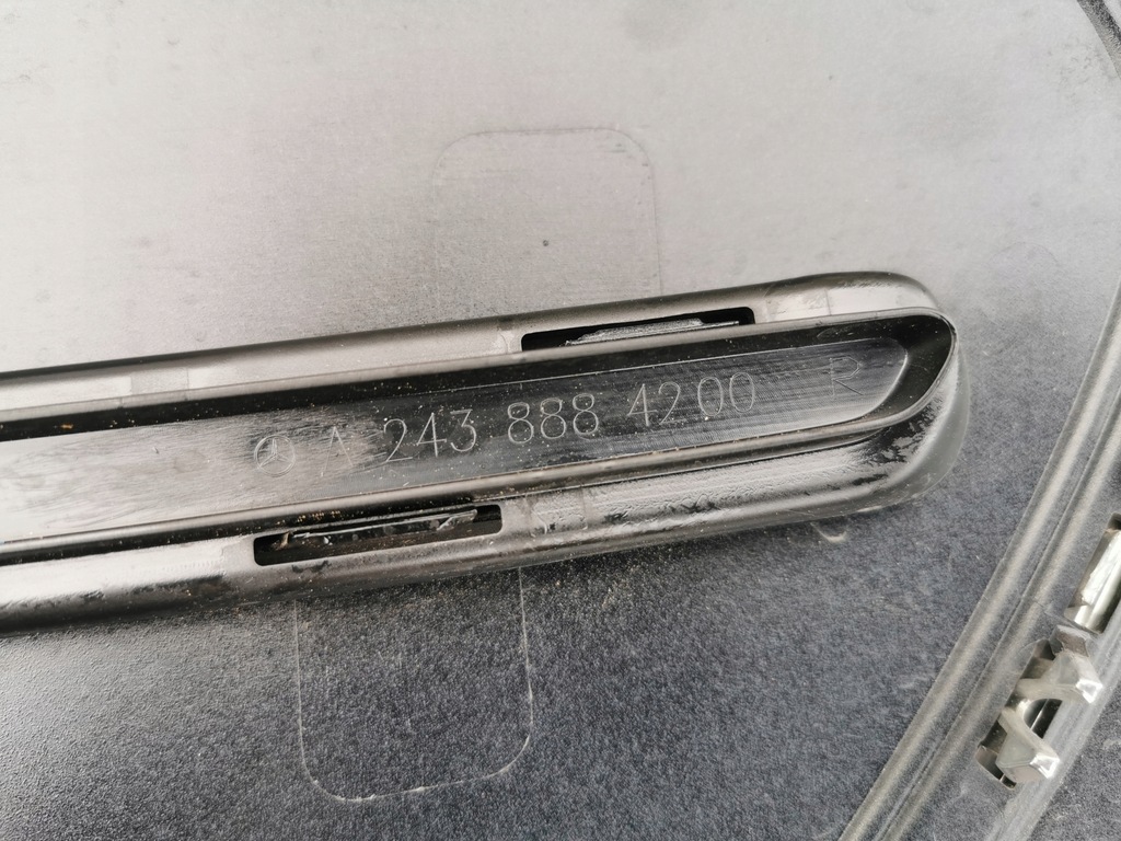 фото №10, Mercedes 243 amg решітка радіатора решітка радіатора a2438880800