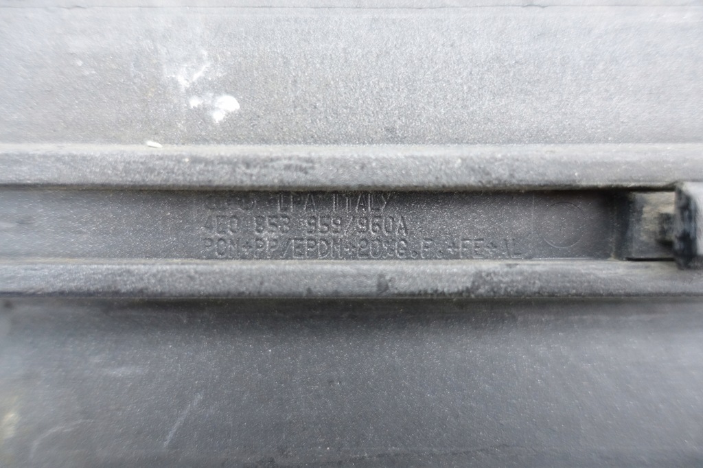 фото №9, Молдинг дверь левый перед передняя audi a8 d3