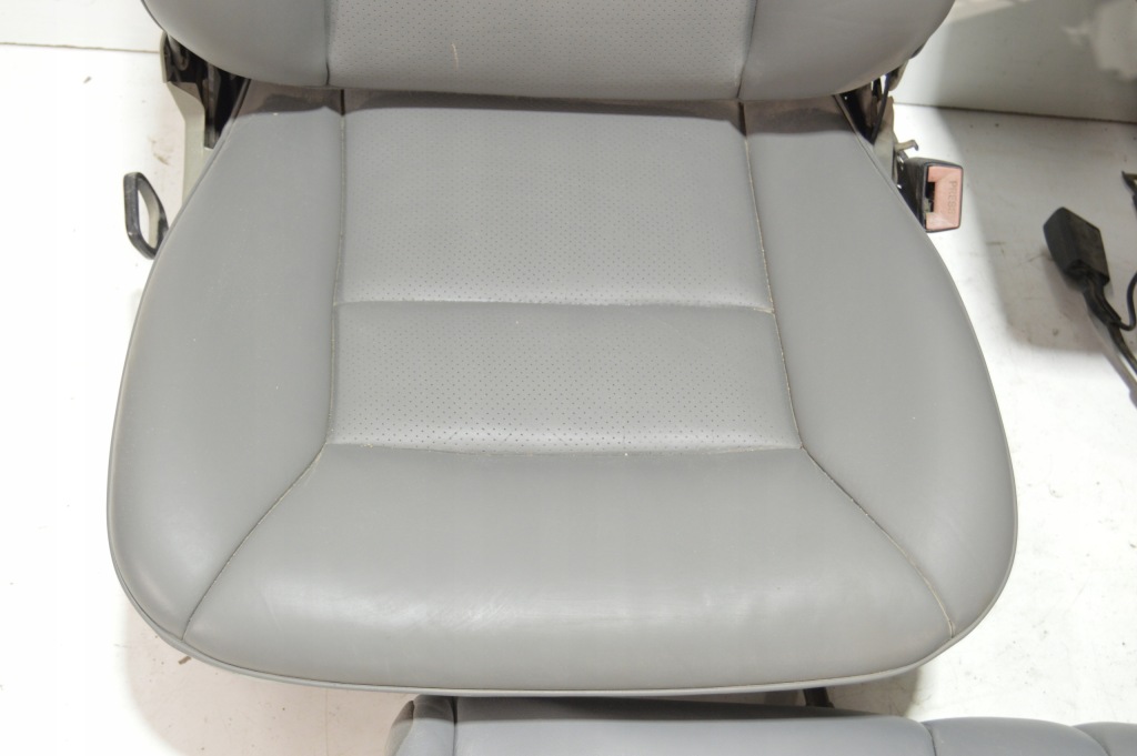 фото №5, Сиденья заднее сиденье перед задняя mercedes w124 cabrio a124 серые кожа механический