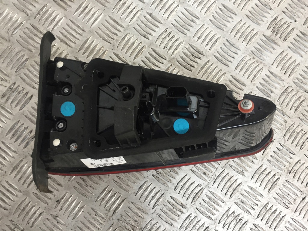 фото №3, Лампа права задня w кришка alfa romeo stelvio