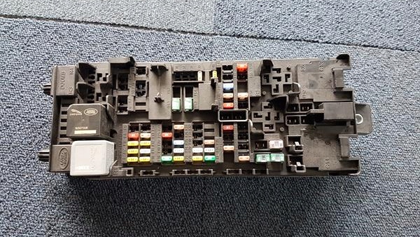 фото №1, Коробка запобіжників land rover range rover