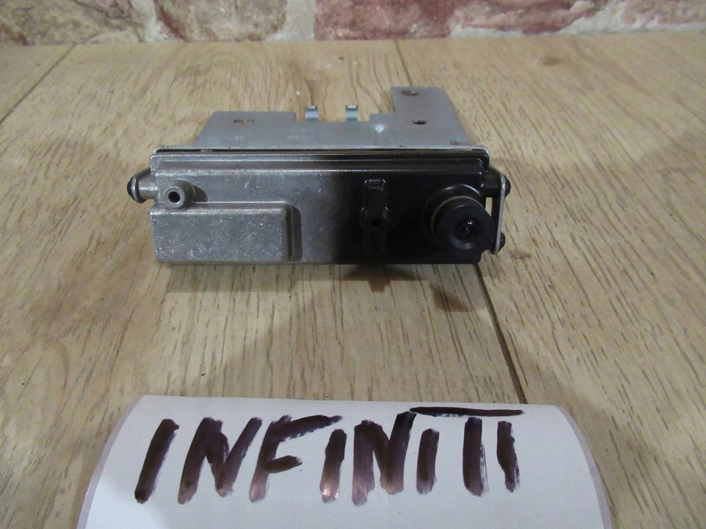 фото №1, Камера асистент поперечина руху infiniti m m30 q70 10-