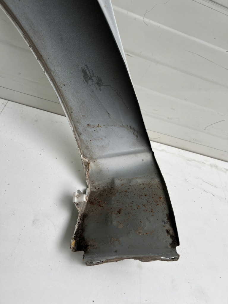 Opel corsa e крыло  правый  fender правый Доставка