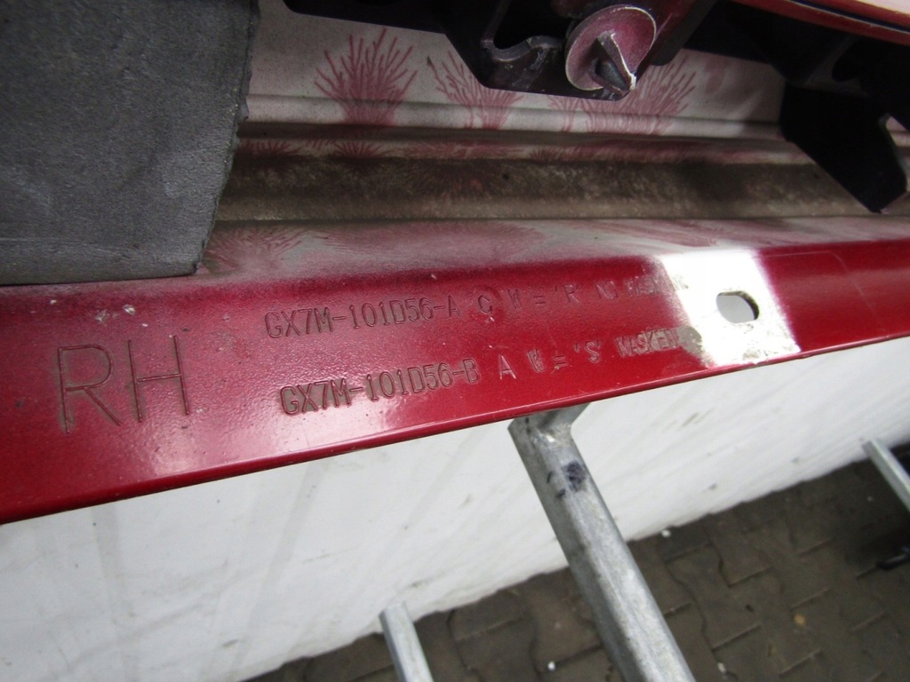 фото №9, Молдинг поріг права jaguar xe 760 14- f s r sport