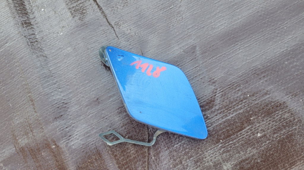 фото №1, Bmw 3 f30 m-pakiet заглушка фаркоп перед бампера // 1128