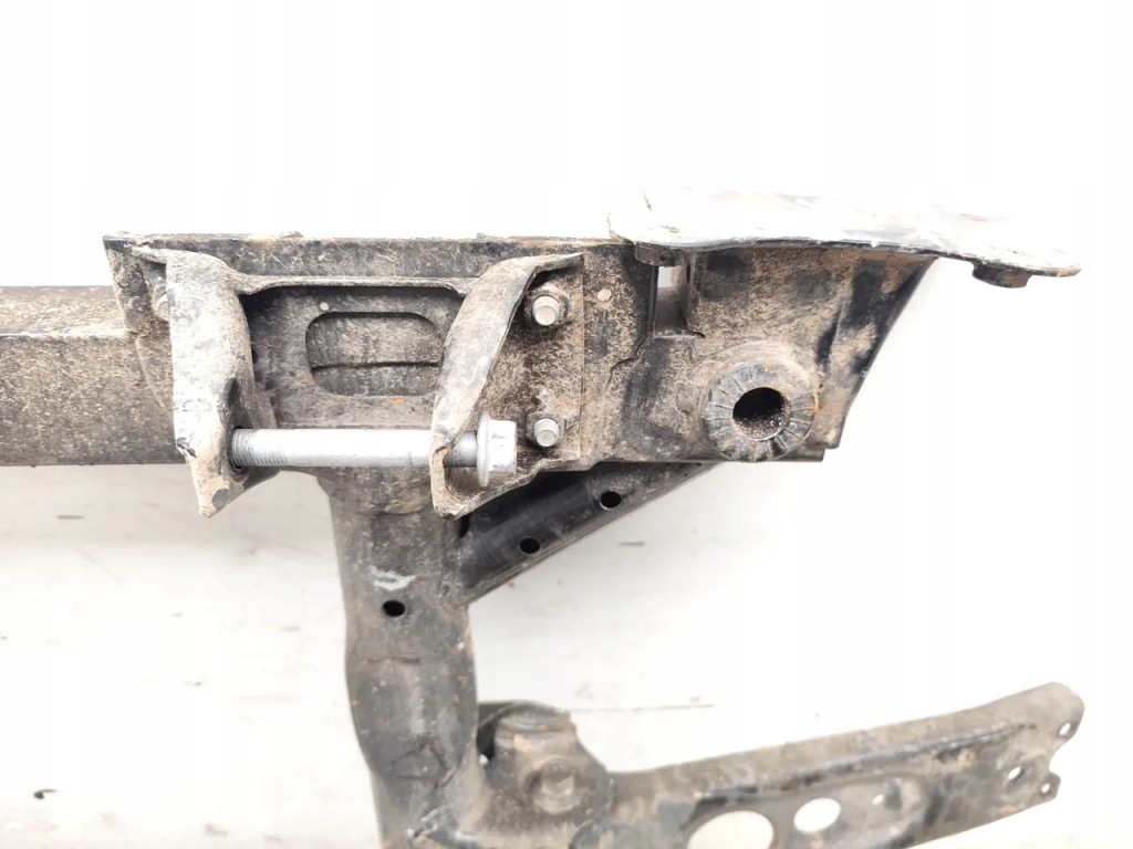 Купити Byd atto 3 рама допоміжна передня ev двигун електричний 150kw 204 hp