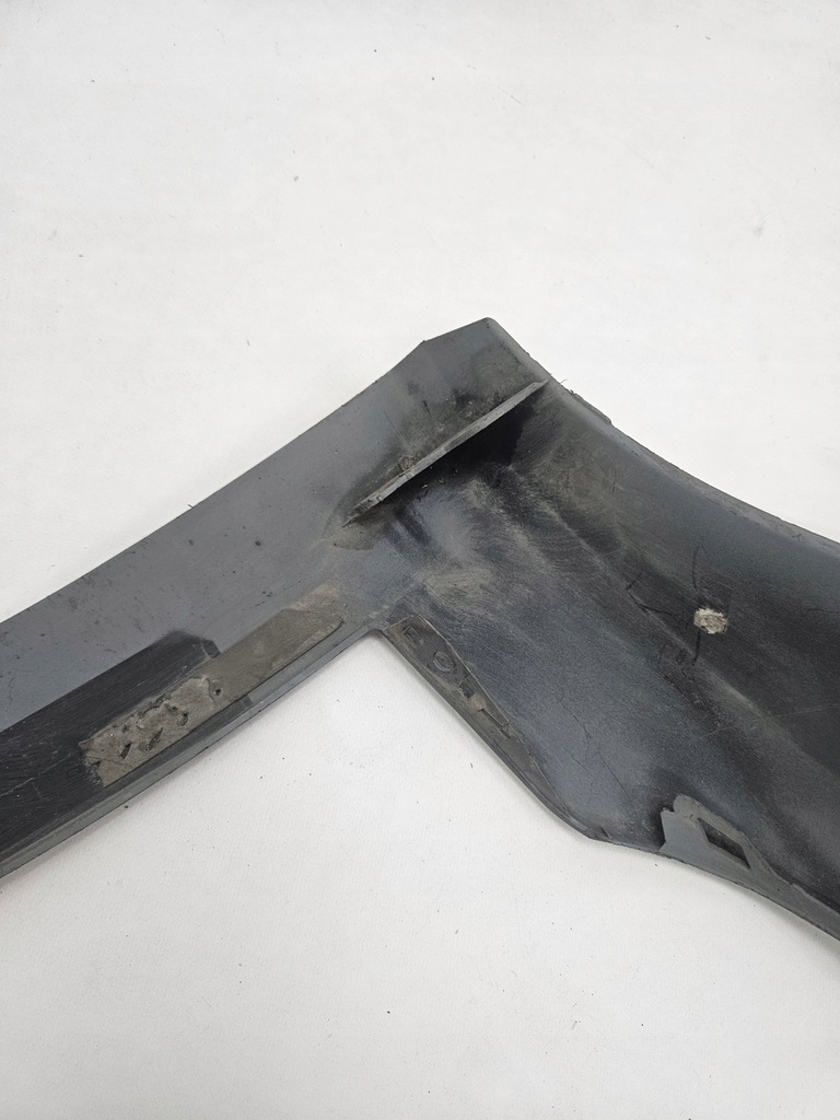 фото №13, Audi a6 c8 allroad 2018 - спойлер накладка бампера перед правый 4k0807062