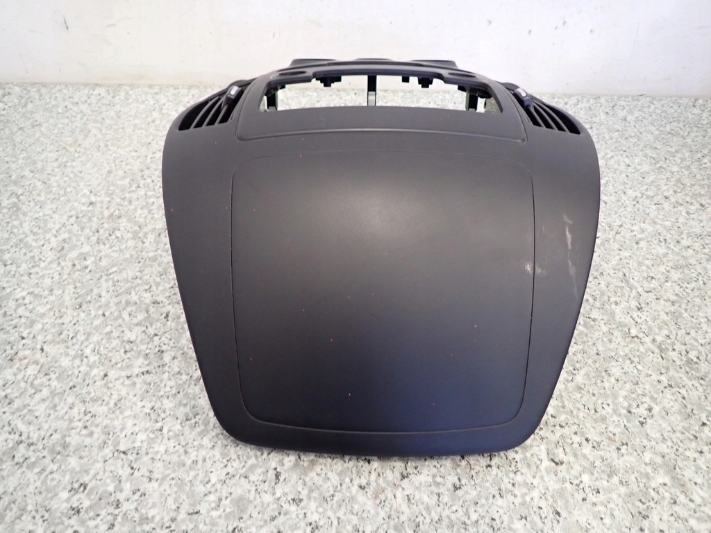 фото №5, Hyundai i30 09- рамка радіо решітка