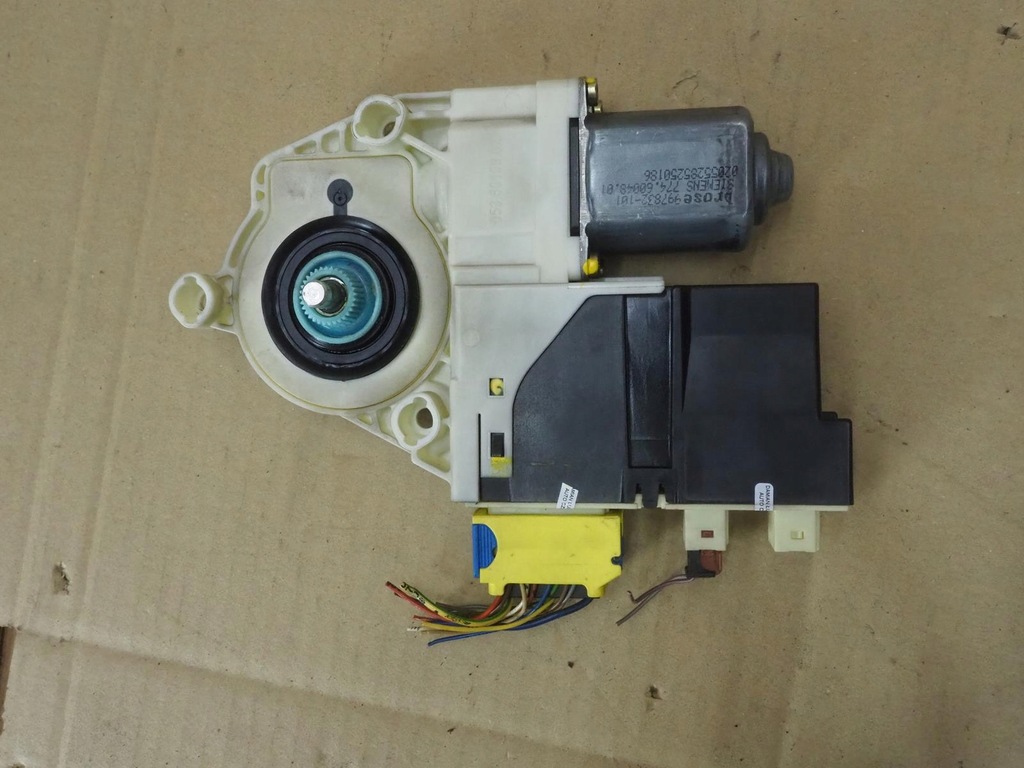 фото №11, Двигатель стекло передней правой peugeot 307 9649911380