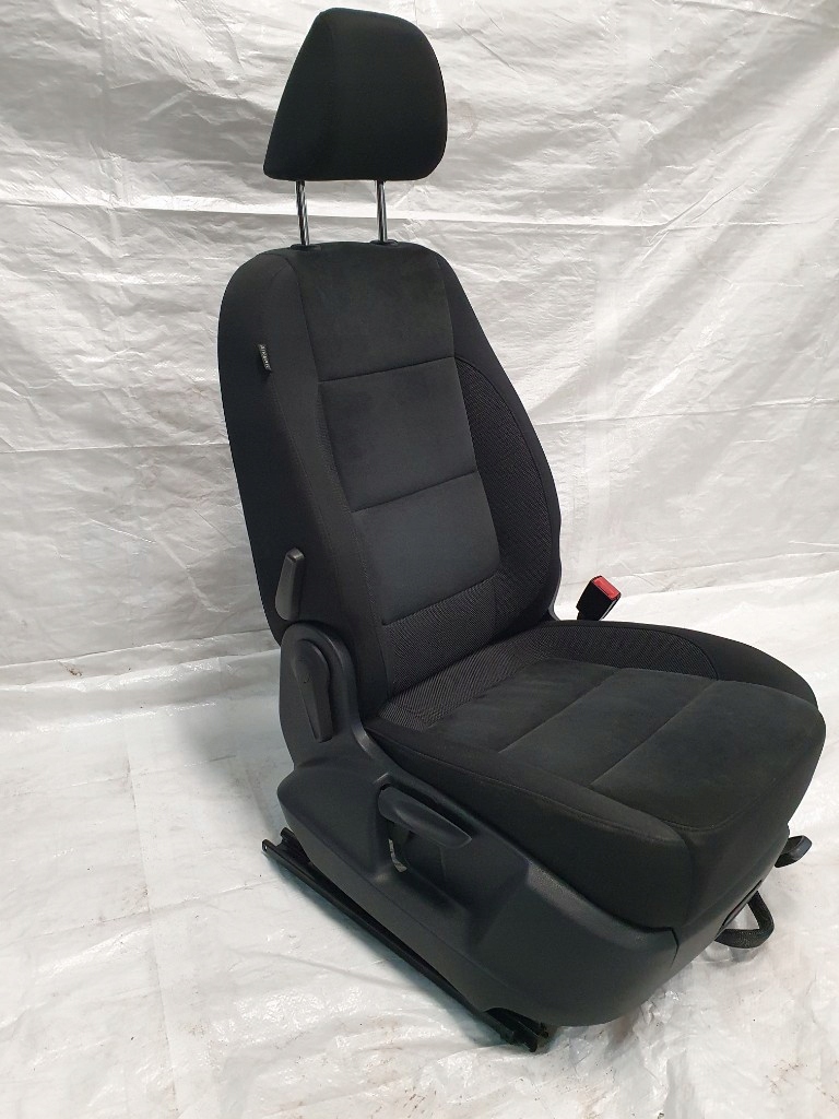 фото №15, Vw tiguan 5n lift 2015r сиденья заднее сиденье комплект подогрев alcantara super состояние