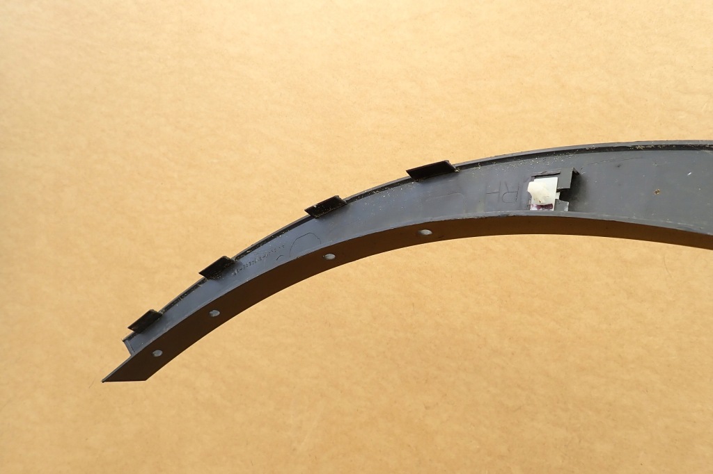 Ford escape 3 17- молдинг крила права перед передня cj54s16d238afw оригінальний номер Недорого