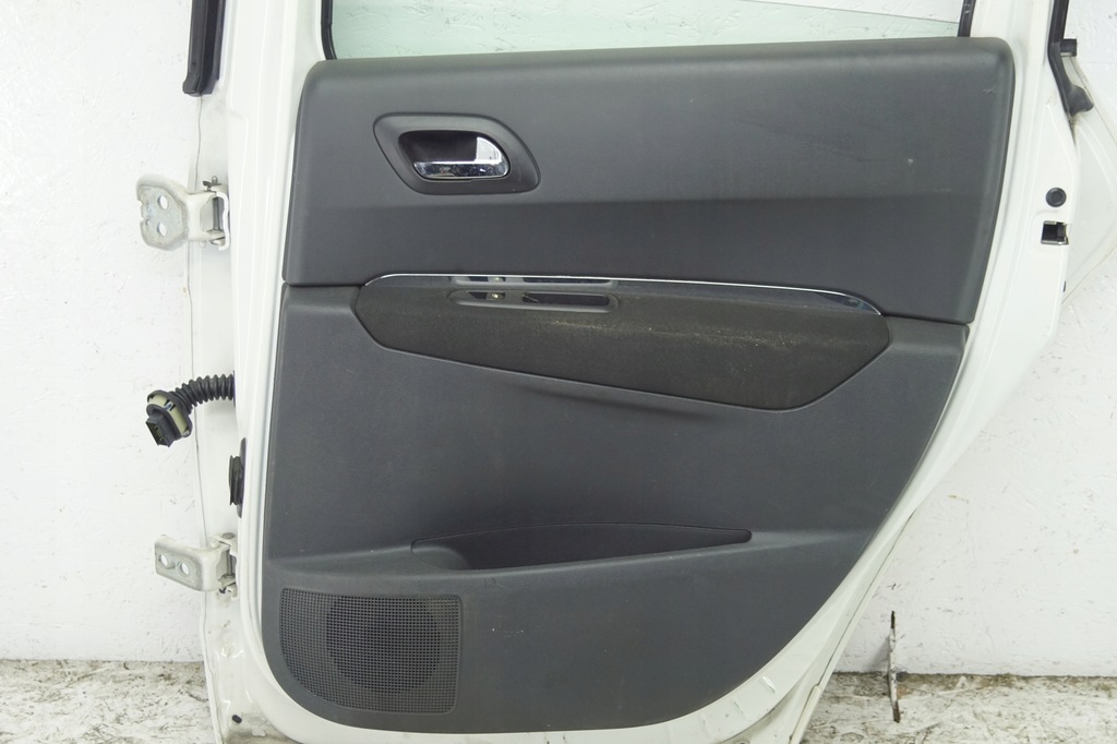 фото №16, Двері правий задня peugeot 3008 i