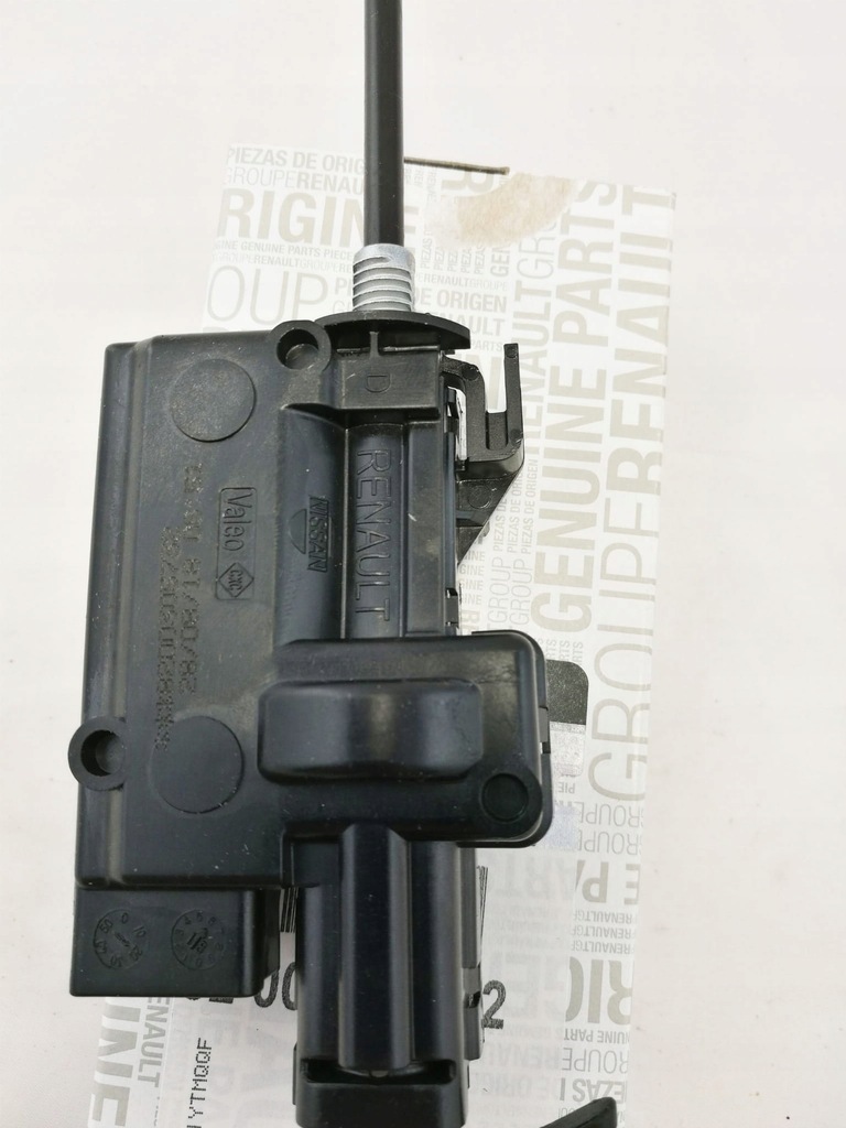 фото №3, Замок заливной топлива renault clio iii megane iii 8200305732 оригинал