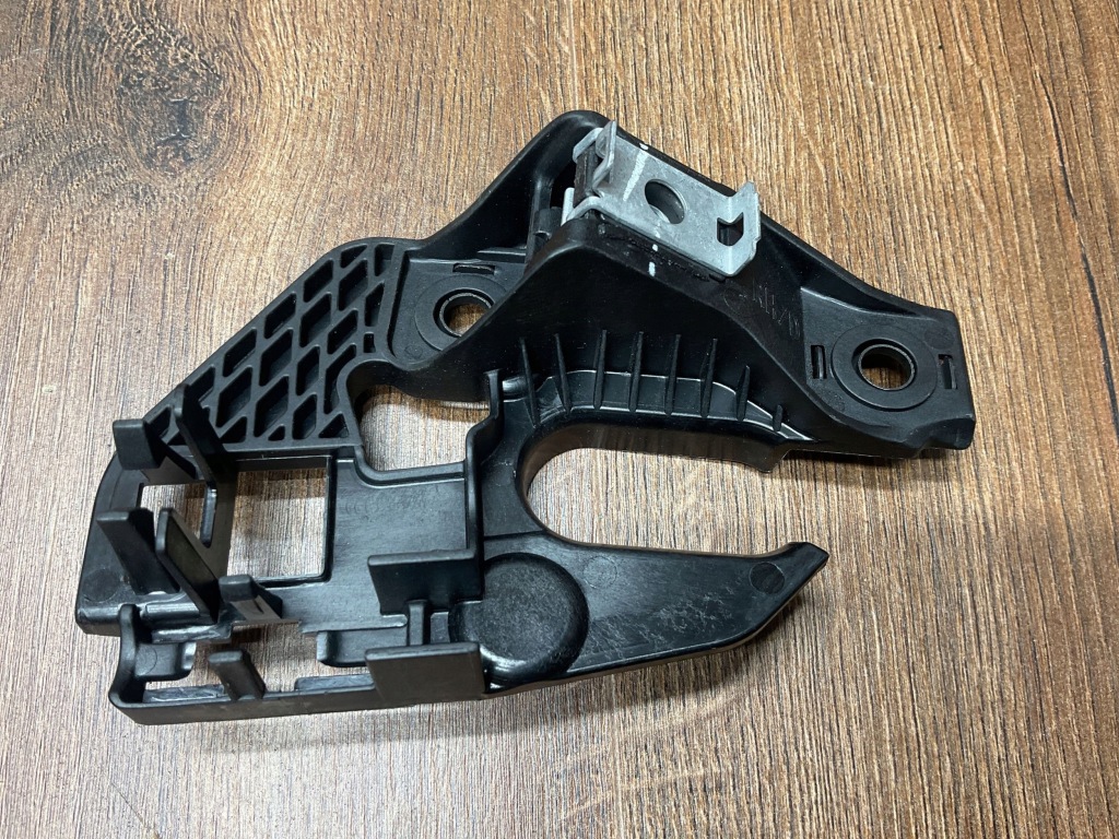 Купити Кронштейн rzewodów porsche 911 992 992945068b