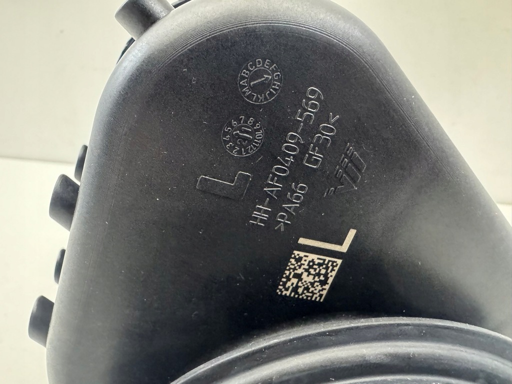 фото №9, Porsche taycan 9j1 левый амортизатор перед 9j1616037d 2019-