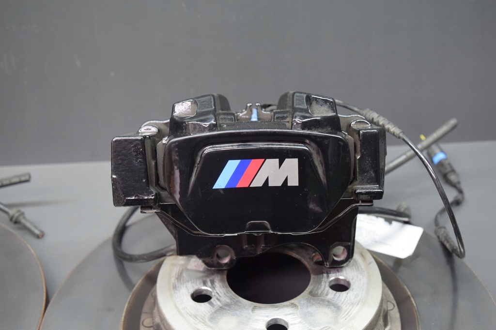 фото №13, Тормоза тормозные диски суппорт bmw 7 g70 m-pakiet 395x36