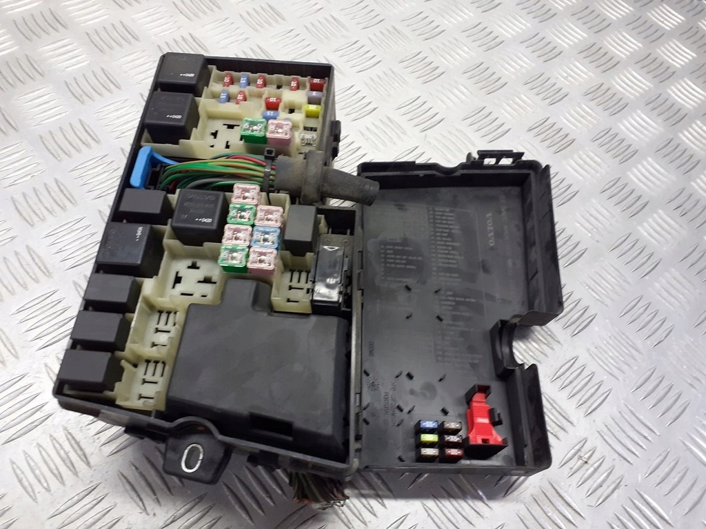 фото №1, Коробка предохранителей volvo v50 2.0 d 3m5t-14a142-ab