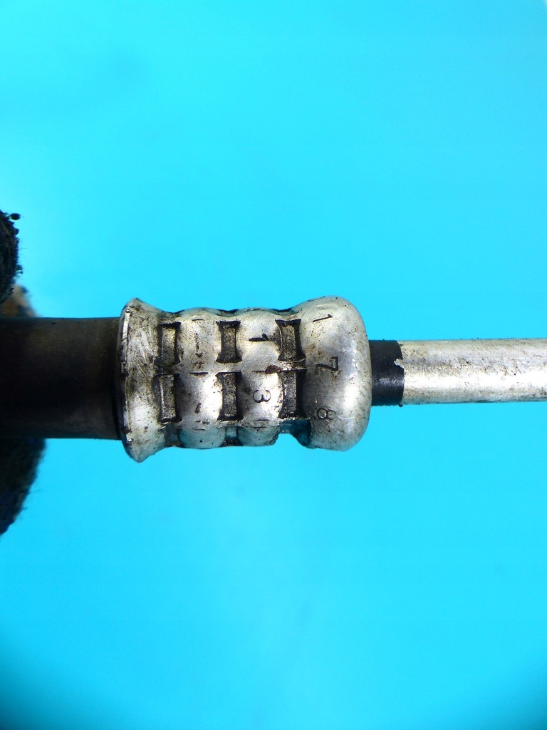 фото №6, Шланг кондиционера discovery iii 04-09 2.7 tdv6