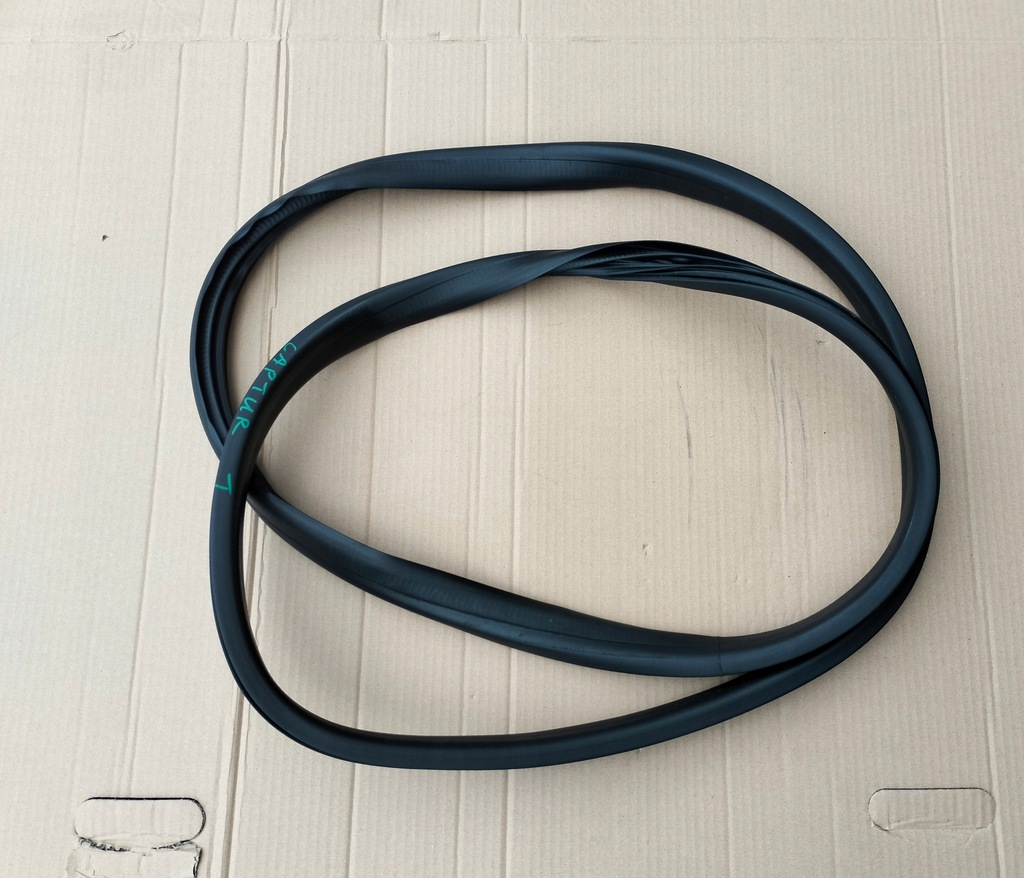 фото №1, Renault captur i прокладка двері задня